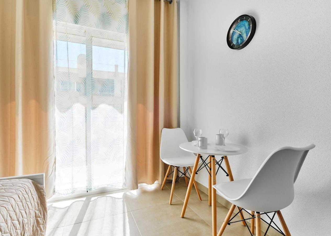 Estudio La Loma Appartement Torrevieja Buitenkant foto